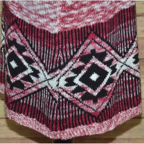 Almost Famous Sleeveless Long Cardigan Duster Sweater Size XL Southwest Aztec - Picture 7 of 13